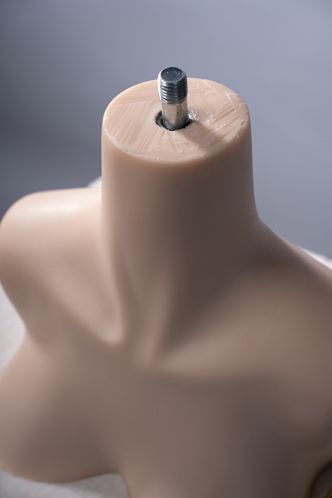 Real Silicone Stand/Base Bracket with M16 Screw for Sex Doll Head