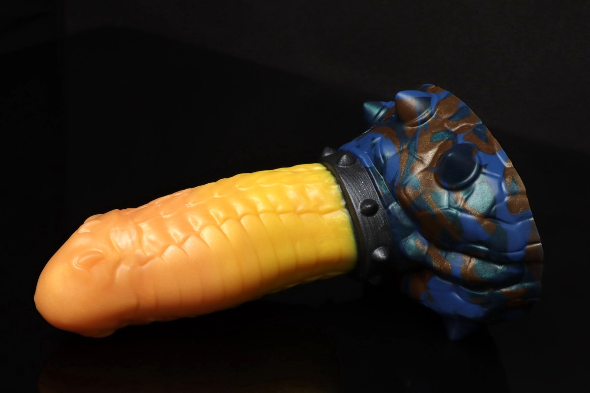NEW Bad Dragon KOOPER Fantasy MEDIUM UV Glow Silicone Dildo CUM TUBE + LUBE Toy