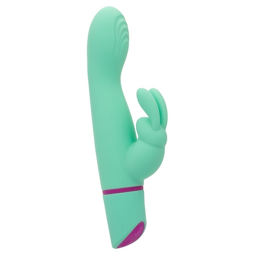 Love Bunny Rockin’ “G” Bunny Calexotics
