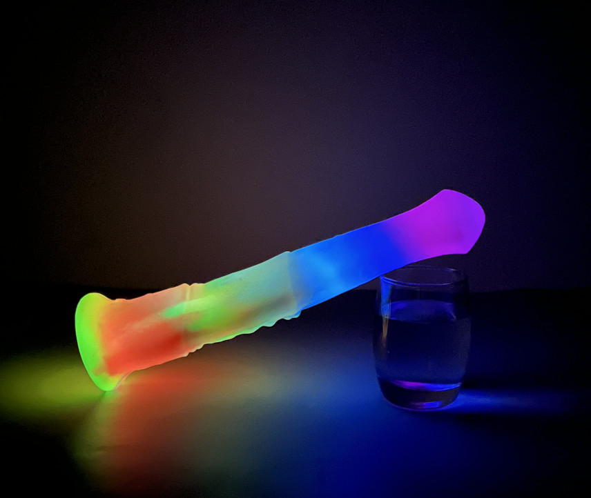 11″ Extra Long Glow In Dark Fantasy Dildo Waterproof Flexible Silicone Penis Toy