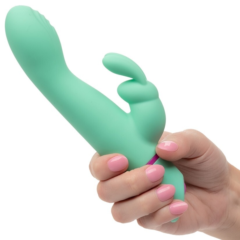Love Bunny Rockin’ “G” Bunny Calexotics