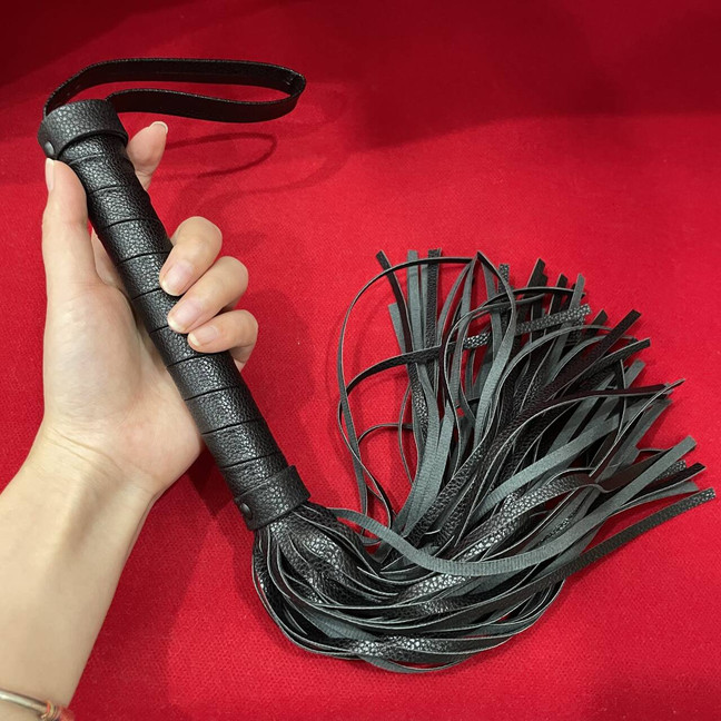 Bondage Spanking Paddle Whip Tassel Tails Flogger SM Slave Torture Adult Sex Toy