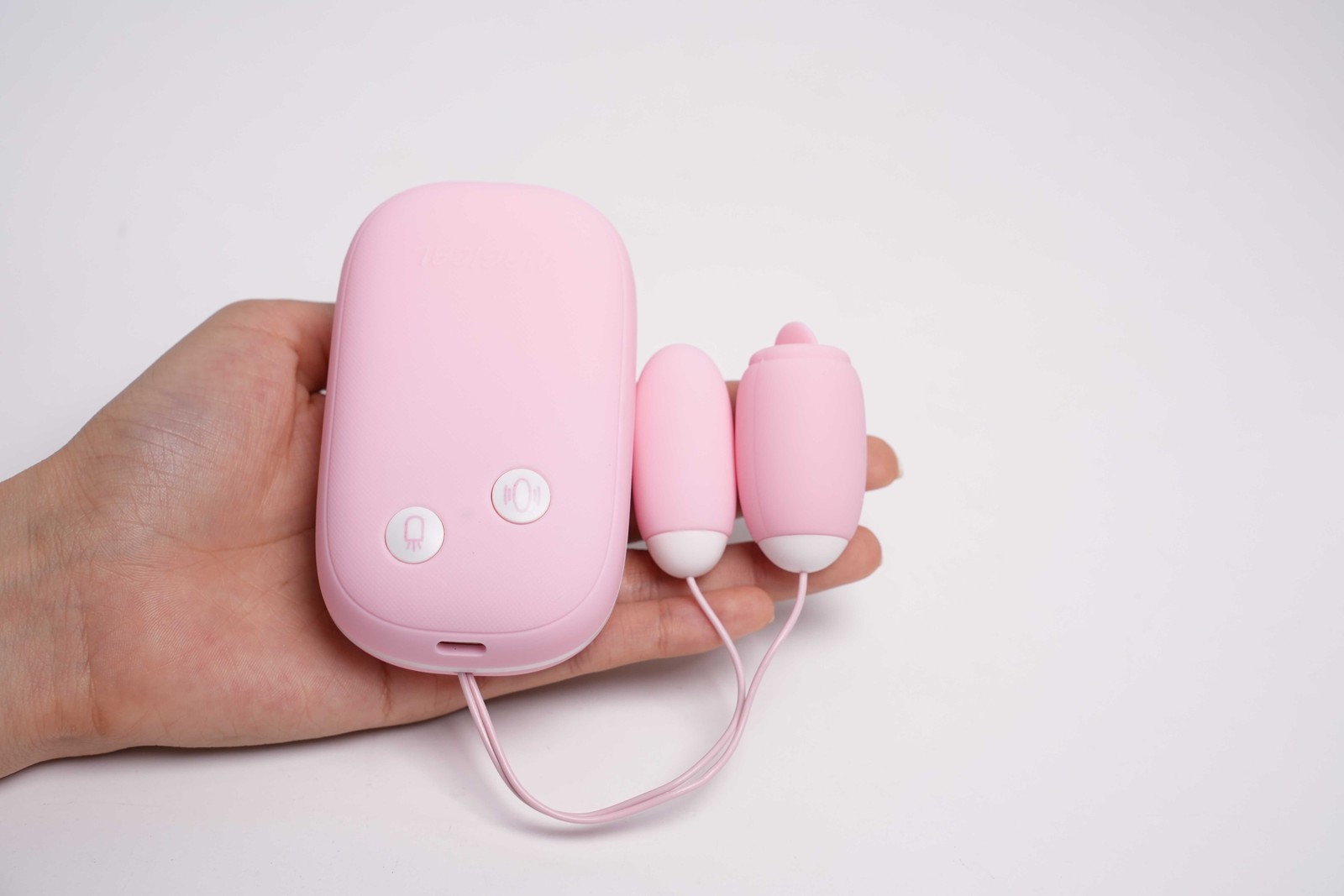 Women Vibrator Bullet Egg Licking/Sucking Mini G-spot Stimulator Adult Sex Toys