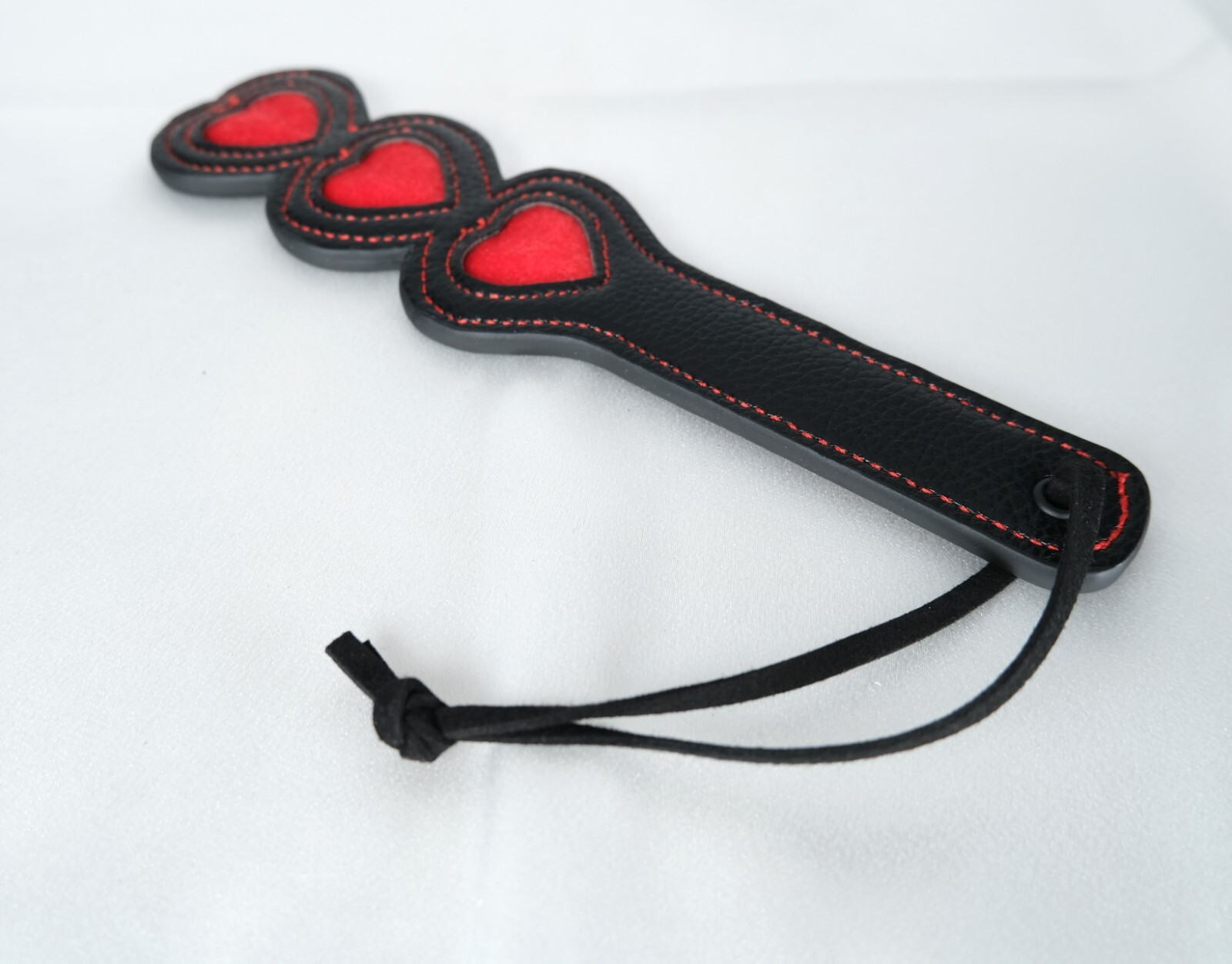 Cute Small 3 Red Hearts Vegan Leather Spanking Paddle Sex Toys for Couple Paddle