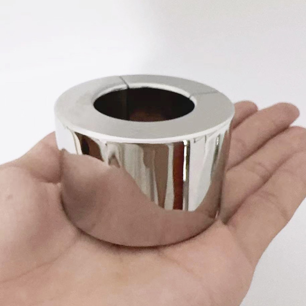 Magnetic Stainless Steel Cock Ring Scrotum Pendant Ball Testis Weight Training