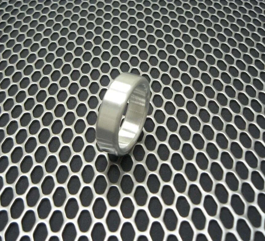 Narrow Style Glans Ring in Aluminum