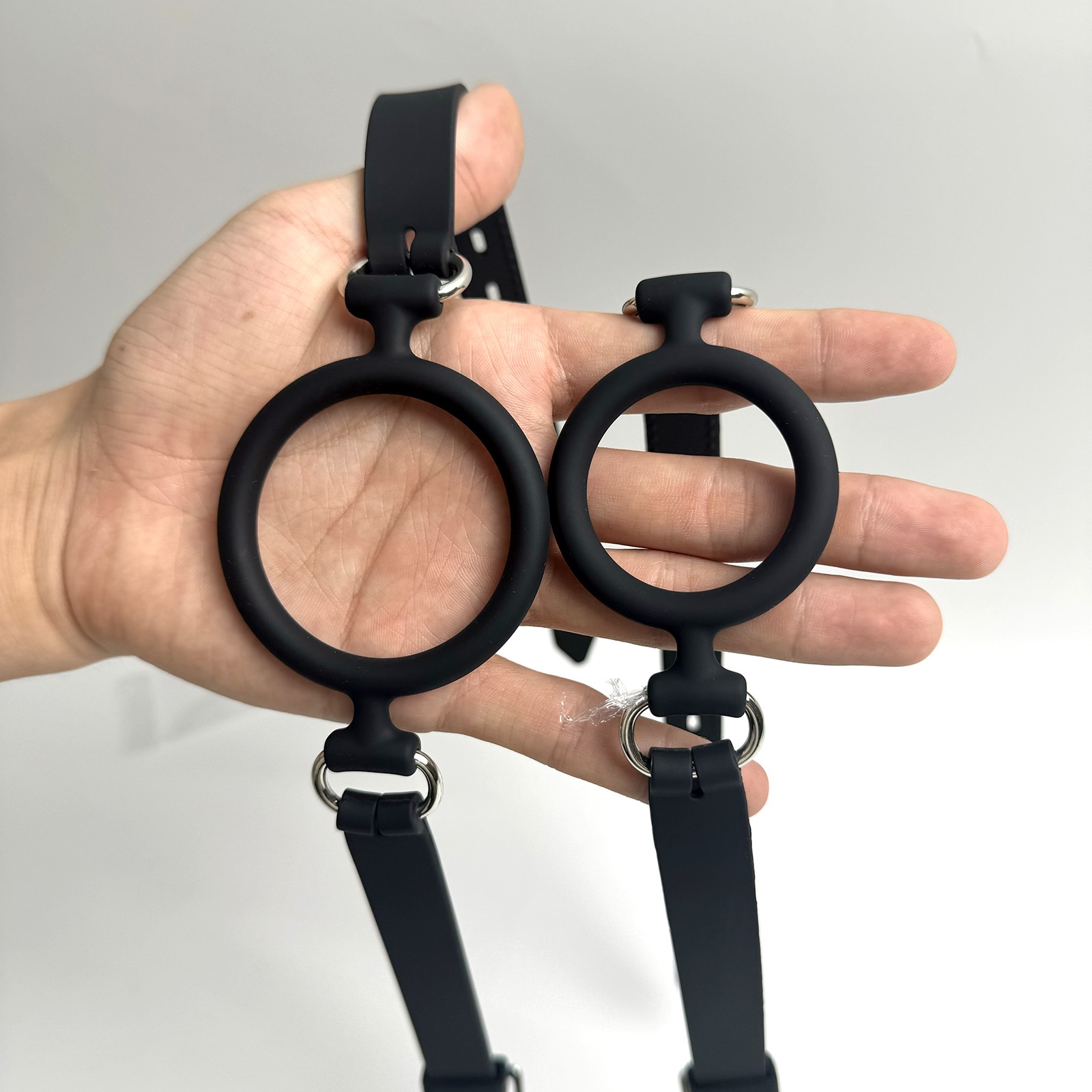 Silicone O-Ring Mouth Gag Restraint Bondage Adjustable Strap Oral Sex Toys BDSM