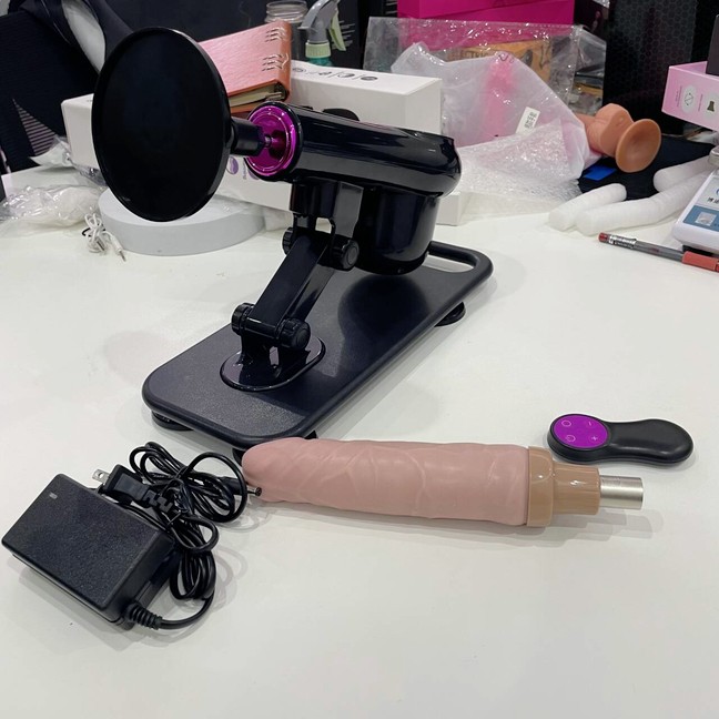 Automatic Electric 3XLR Sex Machine Masturbaters Cup Thrusting Dildo Men Women
