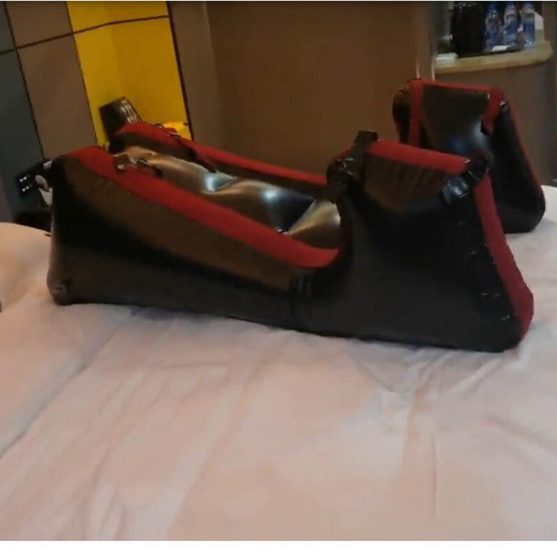 BDSM Open Leg Bondage Cushion Inflatable Sofa With Cuff F Couple Deeper Position