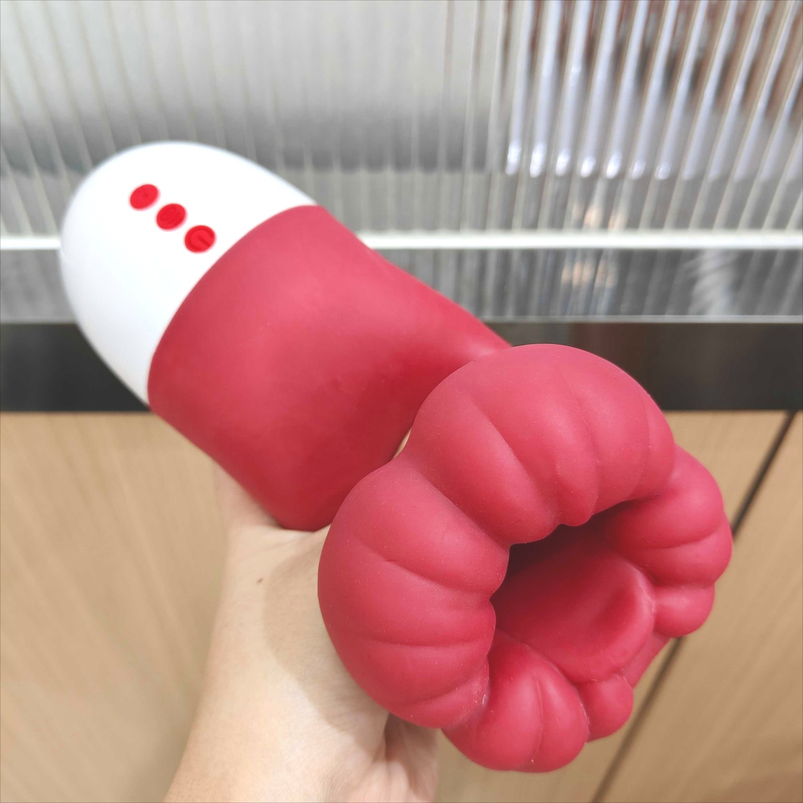 HandsFree Male Masturbator Penis Pump for Men with 10 Vibrating Modes Licking