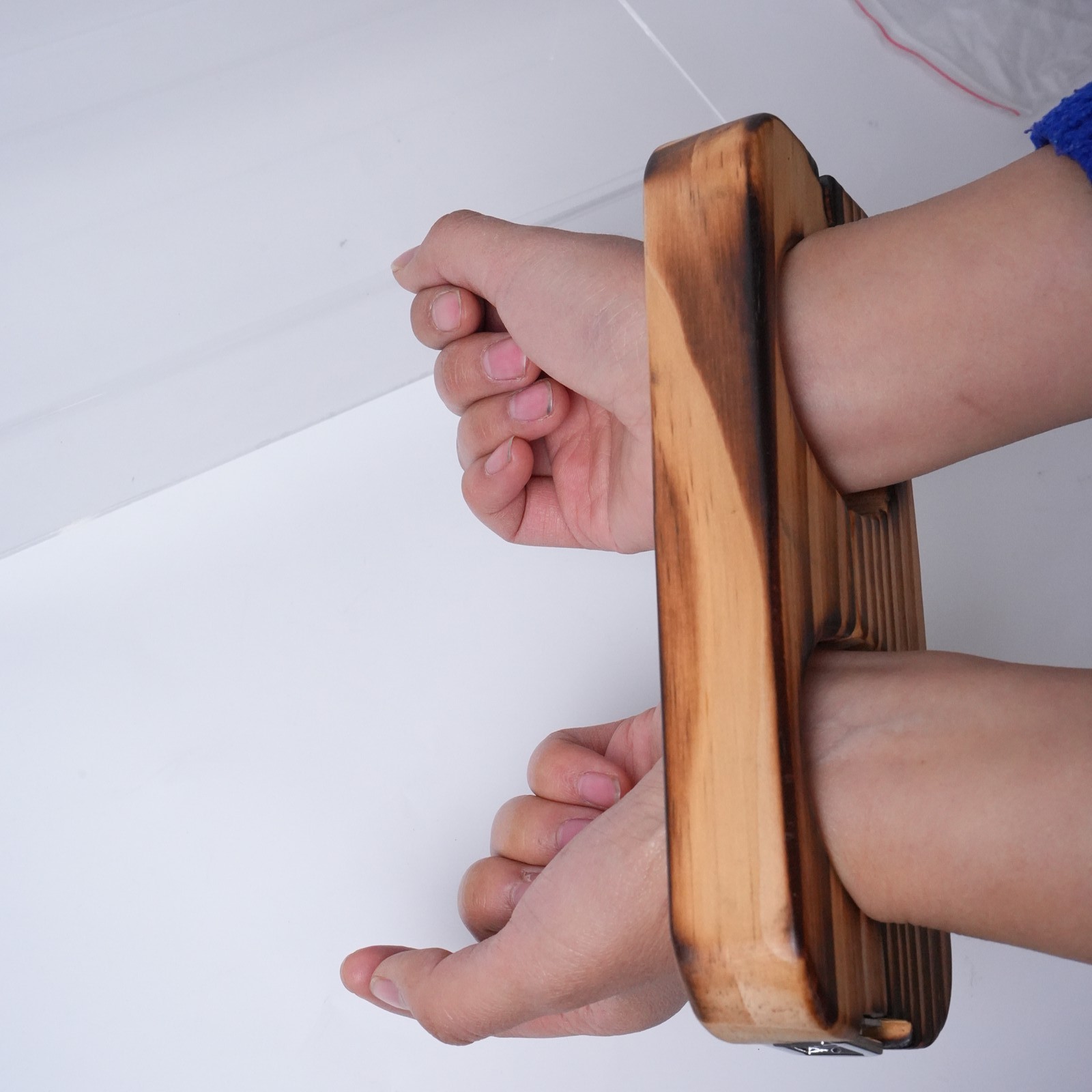 Wooden Handcuffs Wrist Cuffs Bondage Snap Fastener Fixtion Posture Fixation