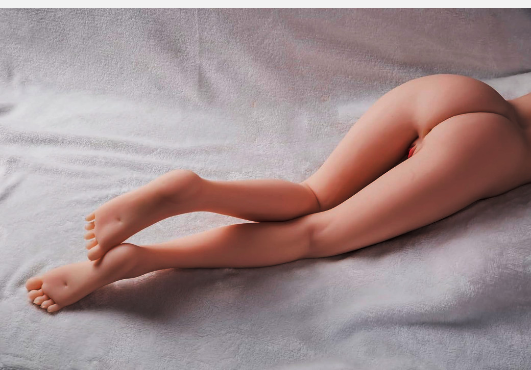 17lb-Half Body-Realistic-LifeSize-TPE-Love-toy-Torso-with Legs SexDoll Men Tan